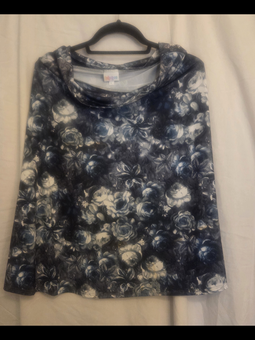 Lularoe Black, Navy And White Floral Pull-On Skirt